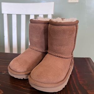 UGG Toddler Girls Classic Tan Boot